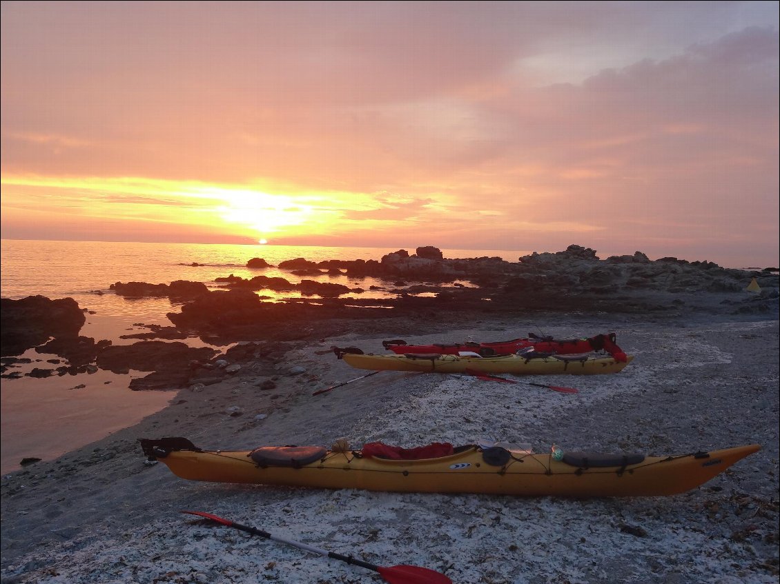 Couverture de Tour de Corse en Kayak de mer