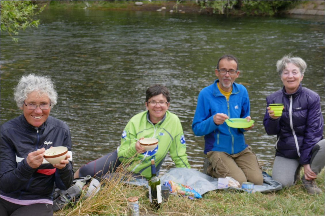 Soirée au bord du rio Quiquihue.