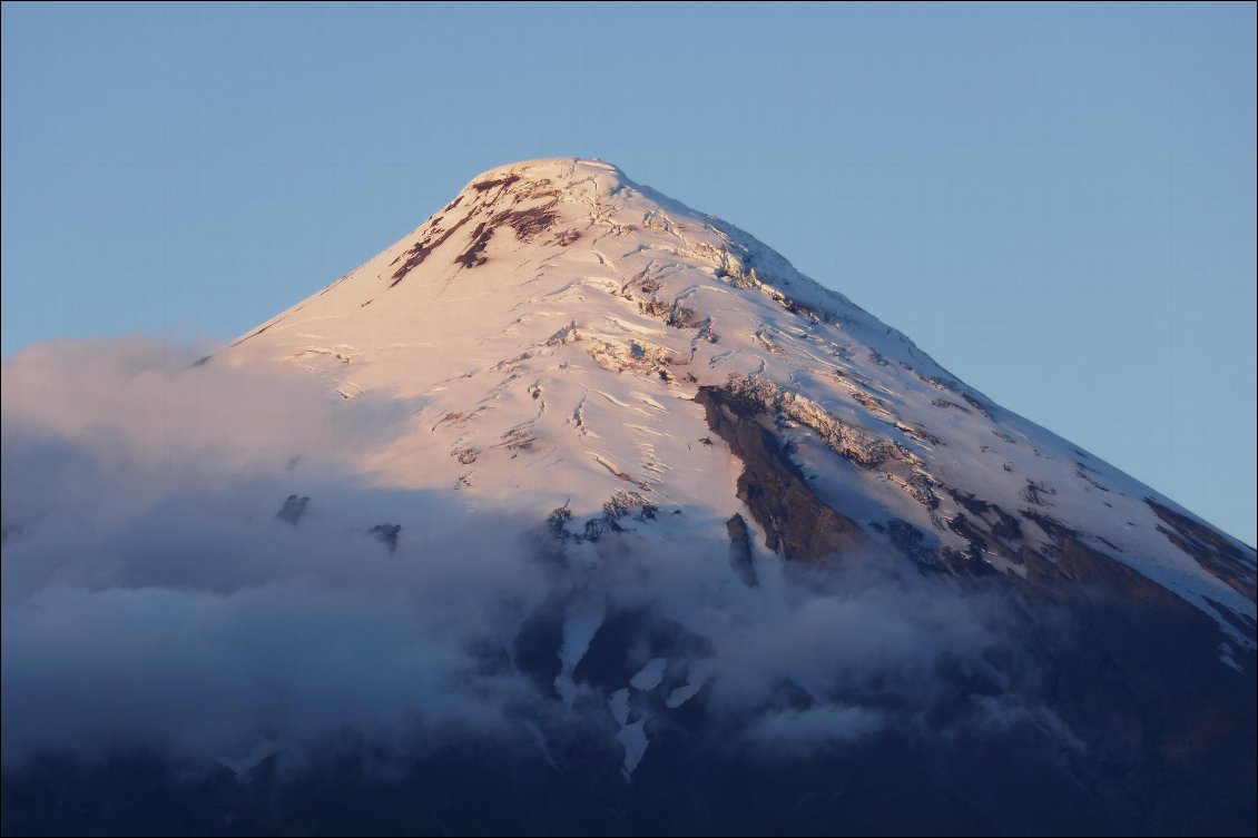 Volcan Osorno au coucher de soleil