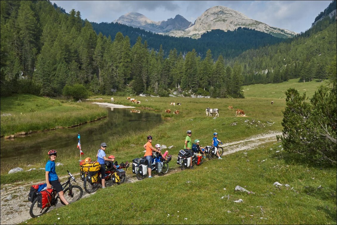 Des familles en tandem à travers l'arc alpin !
Photo : Ariane et Seb Langlais-Cristini