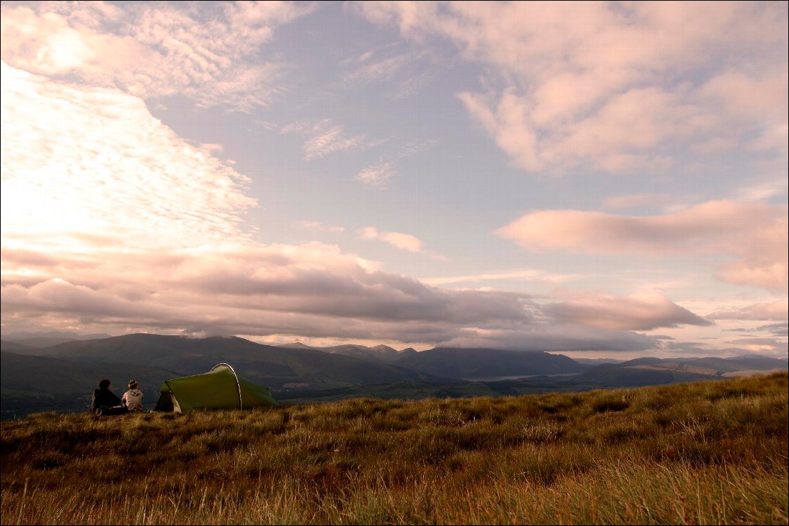 17# Chloé GAUTRAIS
Écosse, versant Nord du Ben Nevis (Highlands).
Balade de 3 jours autour et sur le Ben Nevis, conclue en beauté par un bivouac majestueux au-dessus des fjords.