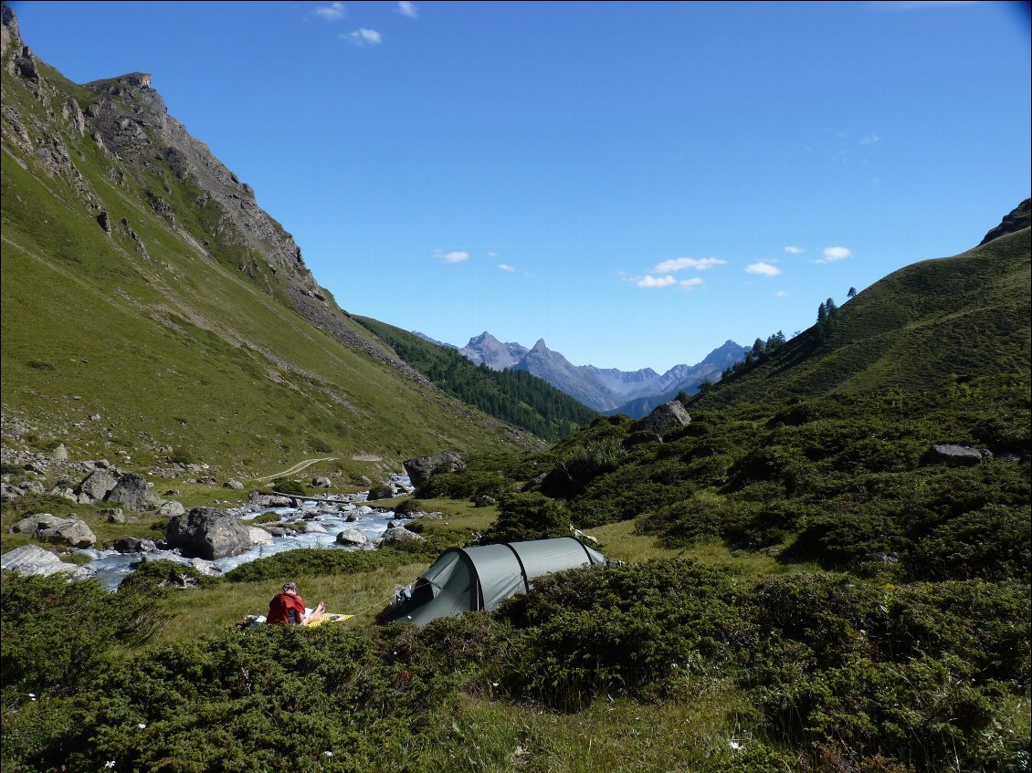 39# Gabriela BÄR Luc GILLET.
Pendant une traversée de quelques jours de l'Engadin suisse à la vallée de Gargellen en Autriche en août 2011.