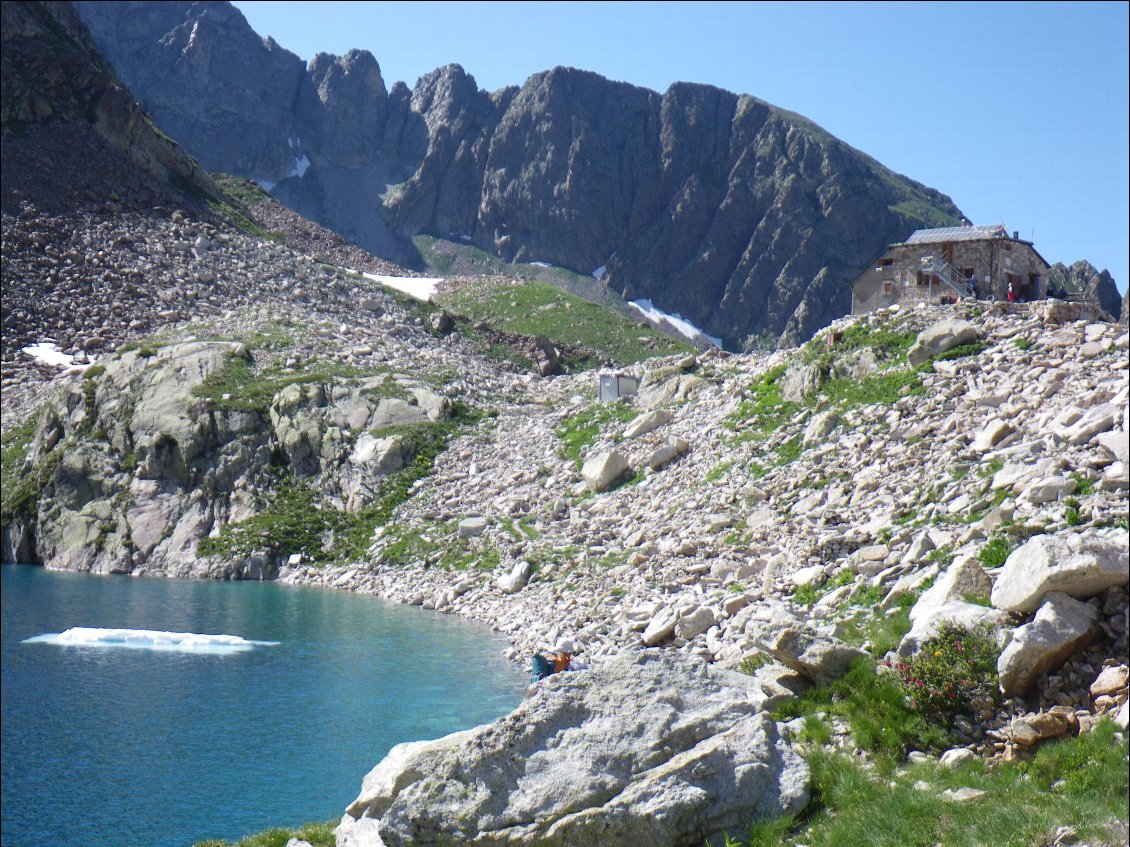 Lago dele portete et refuge Questa