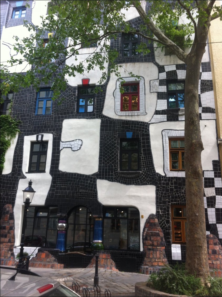 Kunst Haus Wien, Hundertwasser 3