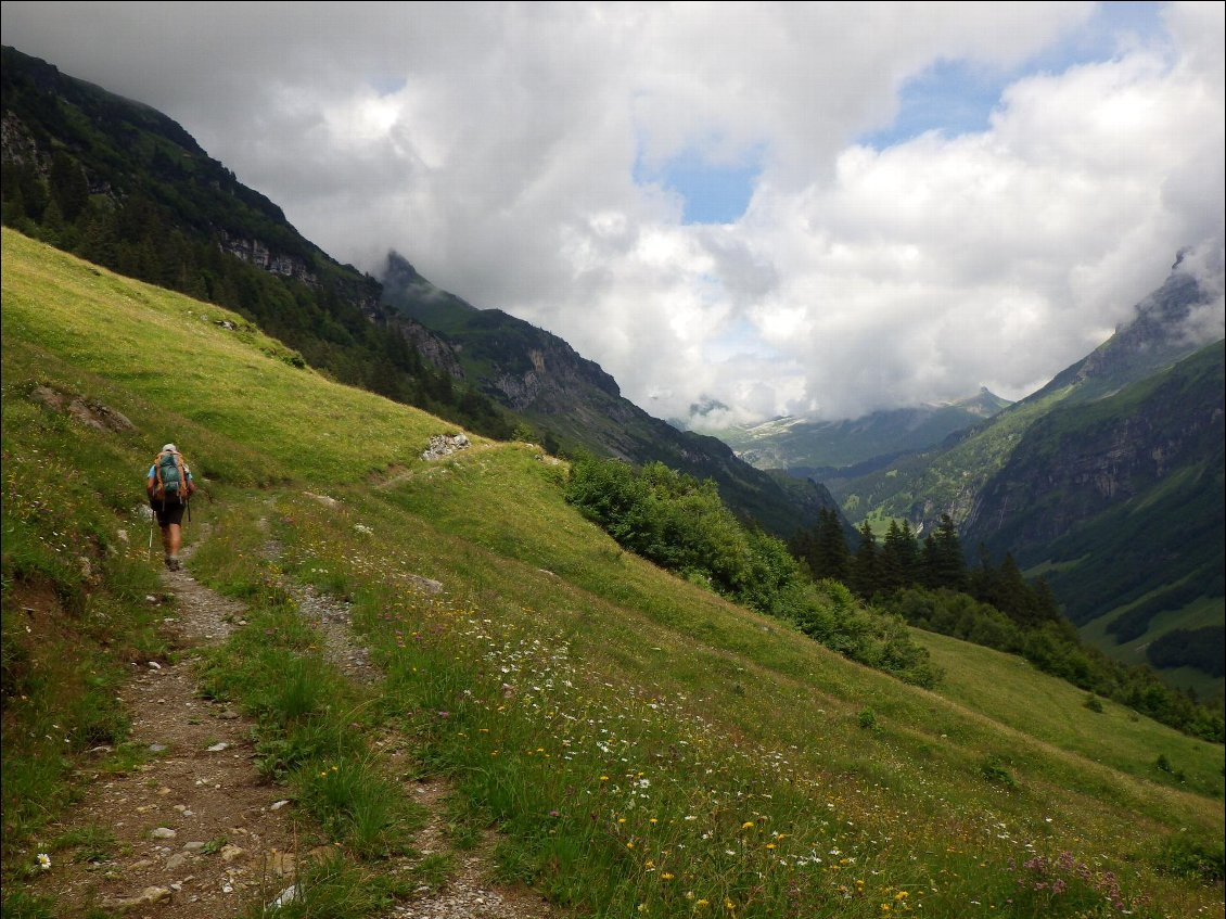 Au-dessus de la vallée de Gental