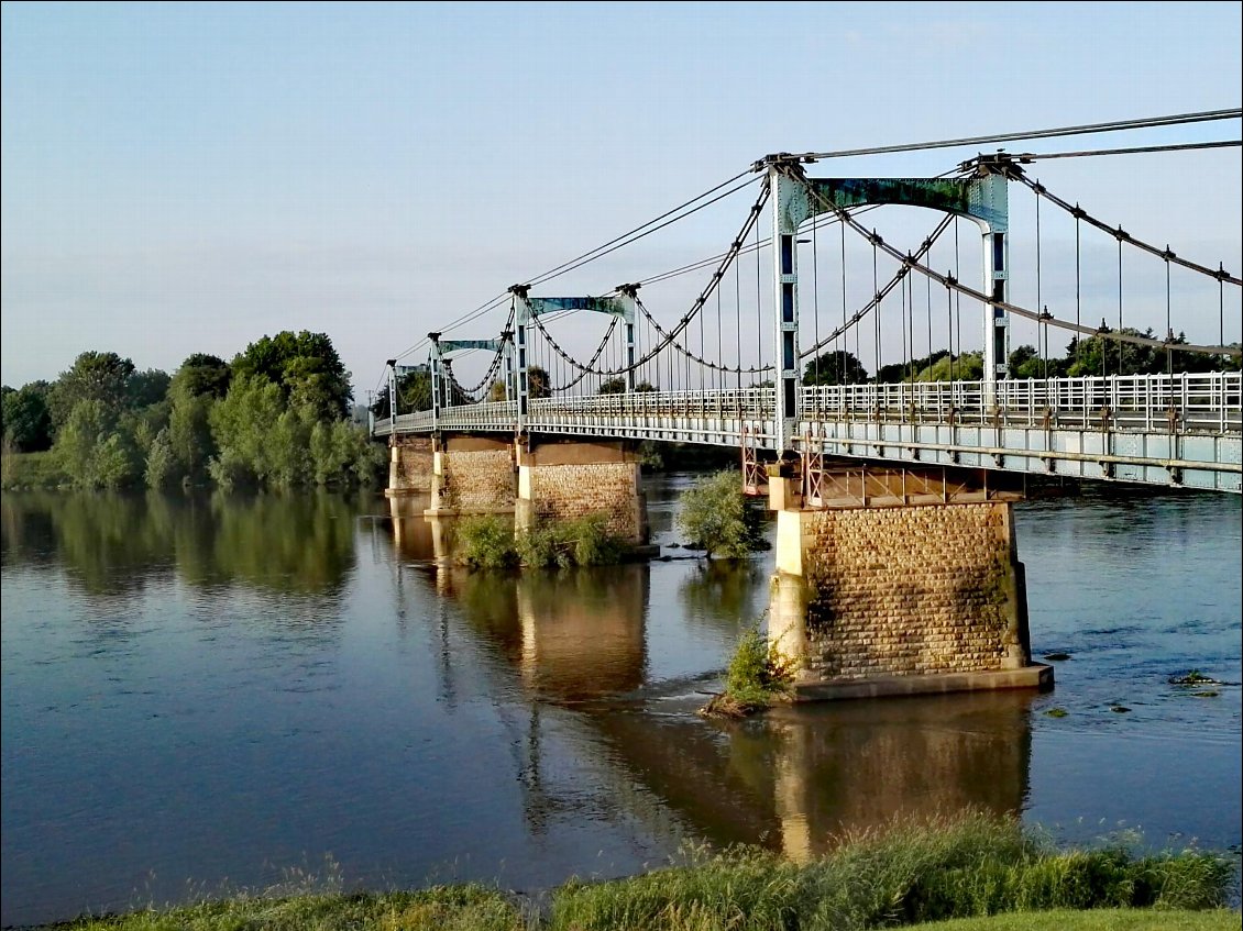 Pont de Châteauneuf-sur-Loire