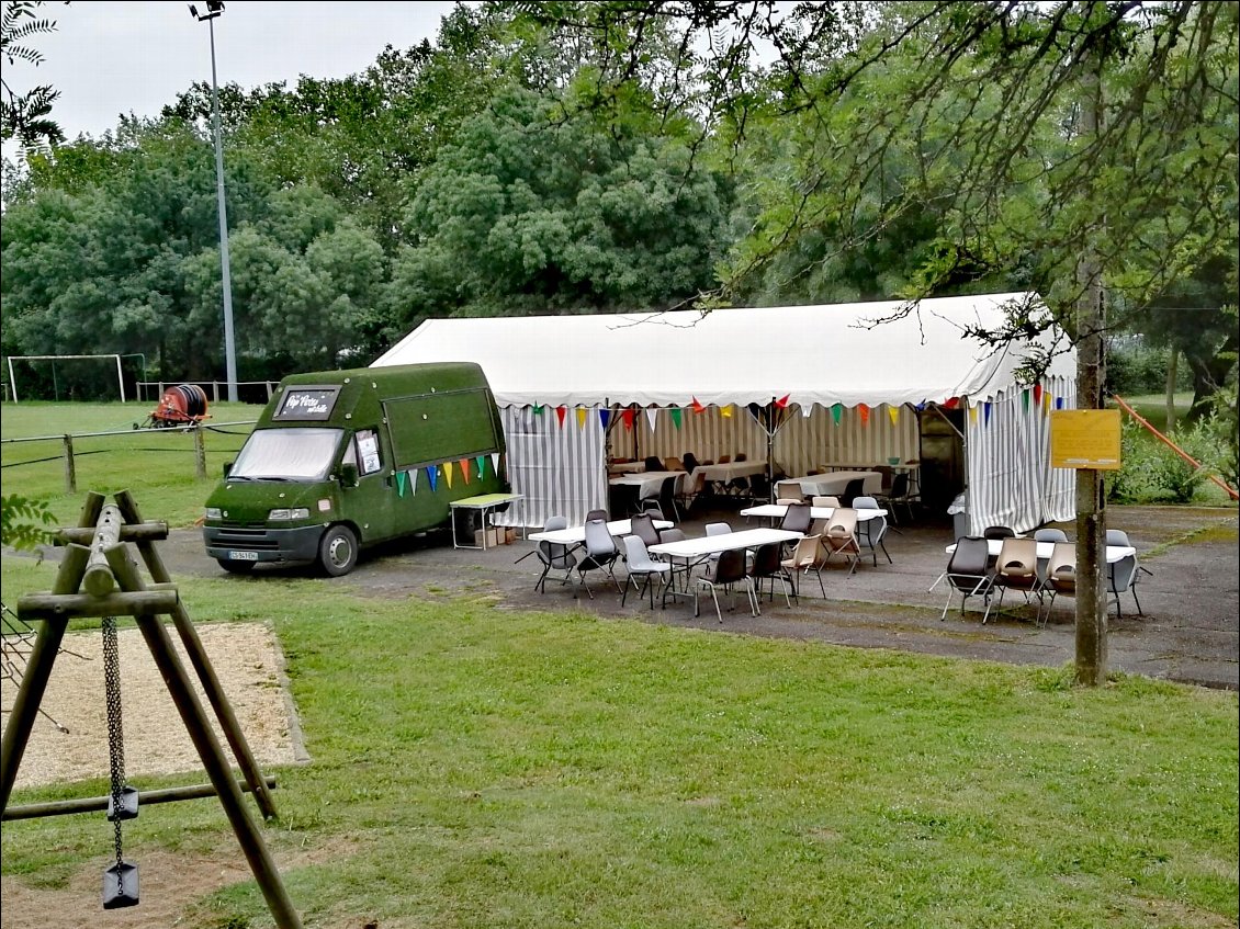 Camping de la Tour à Oudon