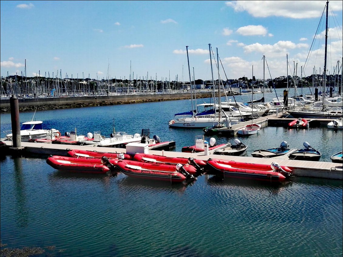 Brest, base nautique, port du Moulin Blanc