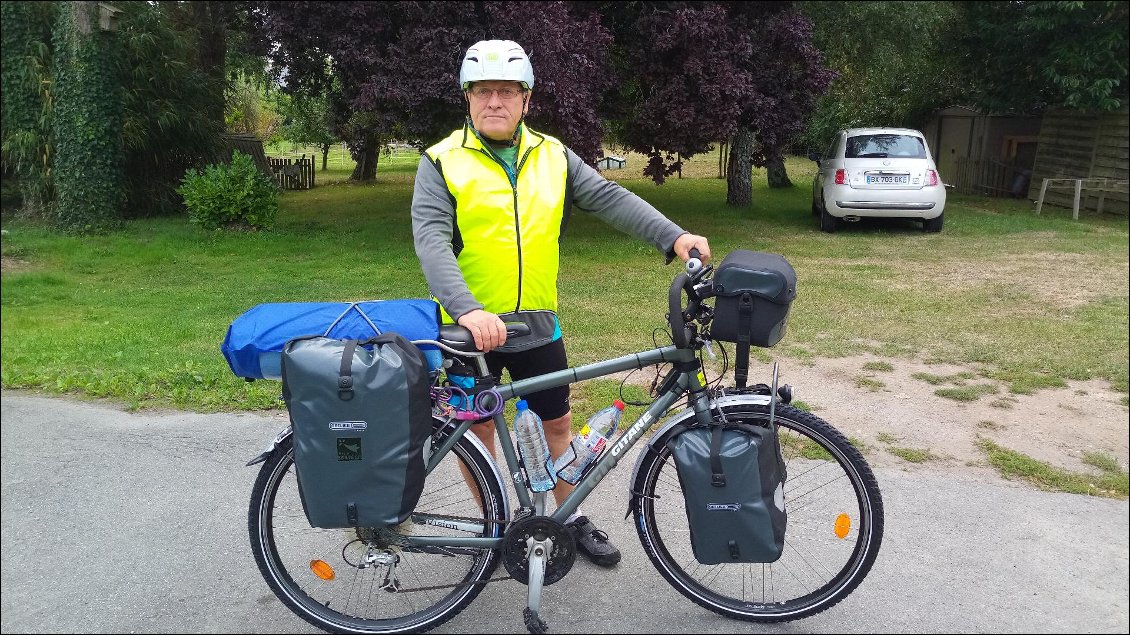 Le vélo est prêt, le cycliste aussi ... c'est parti !