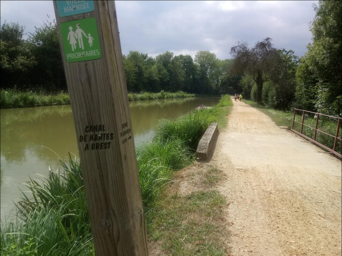 Couverture de Canal de NANTES à BREST.