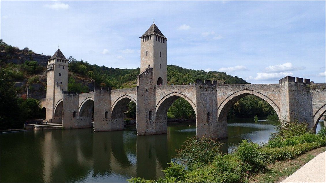 LE pont de Cahors