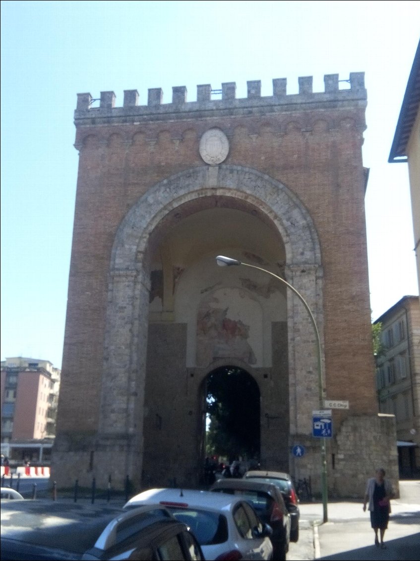 Une porte de Sienne