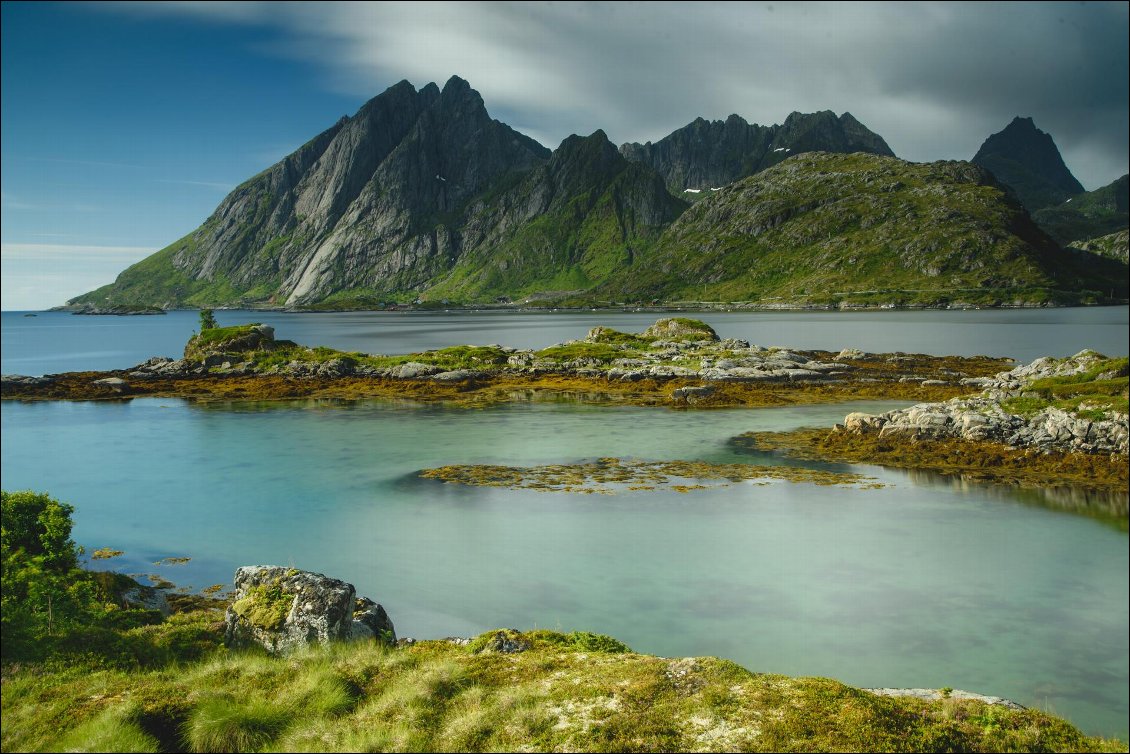 Depuis le village de Sund.
Photo : Kévin Lucas
Voir sa  page Instagram