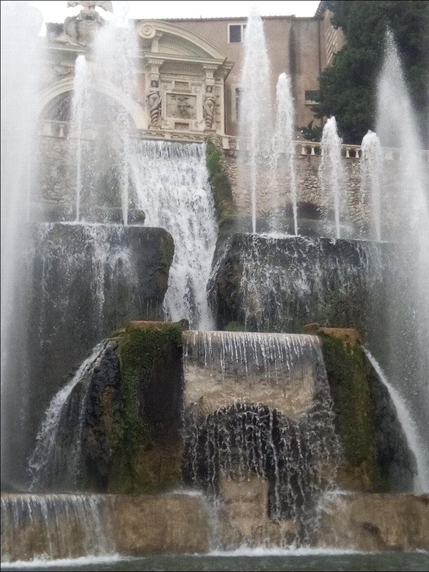 Les jeux d'eau de Villa d' Este.