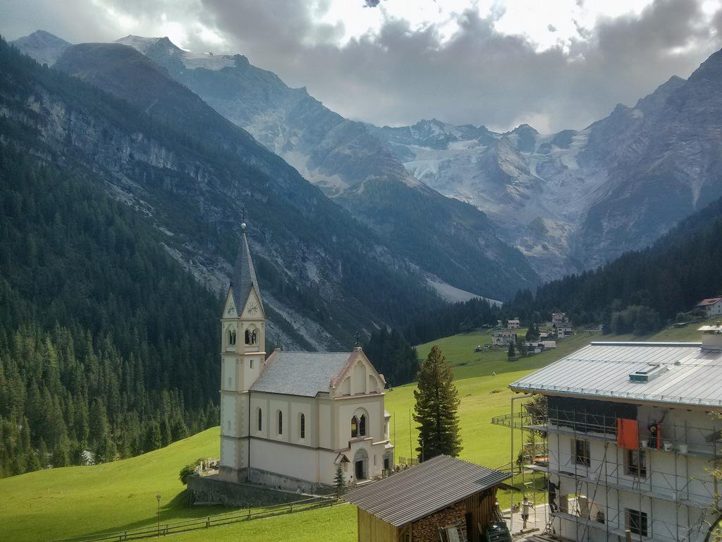 Entrée du parc national italien à Trefoi