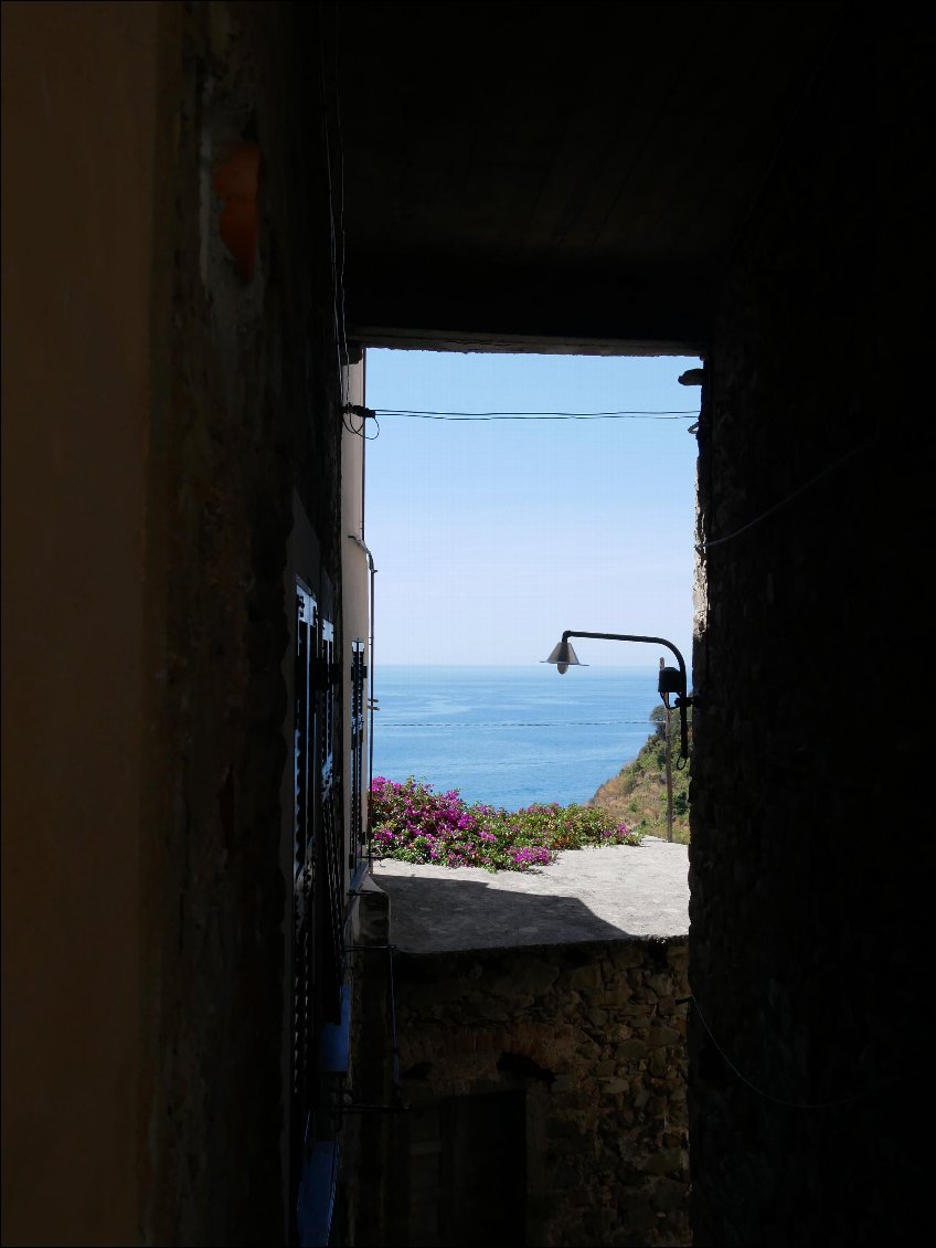 Une fenêtre sur la mer, Corniglia