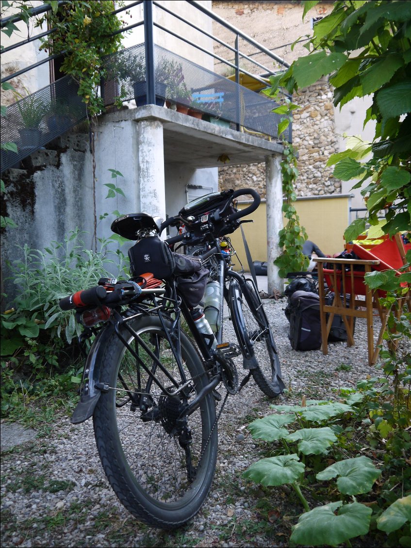 "El diablo" au repos chez Sylvie et Ben pour un atterrissage en douceur, merci !
