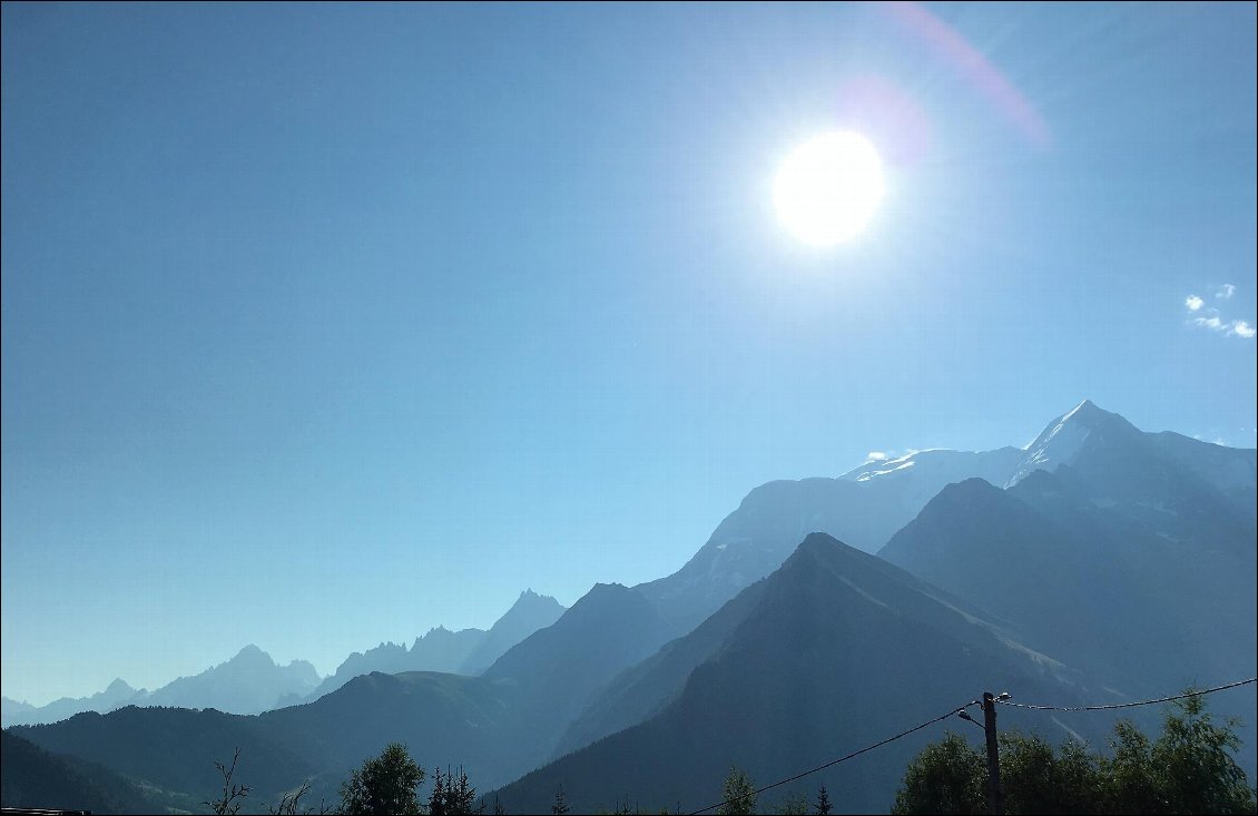 Un dernier coup d'oeil sur le Massif du Mont Blanc...