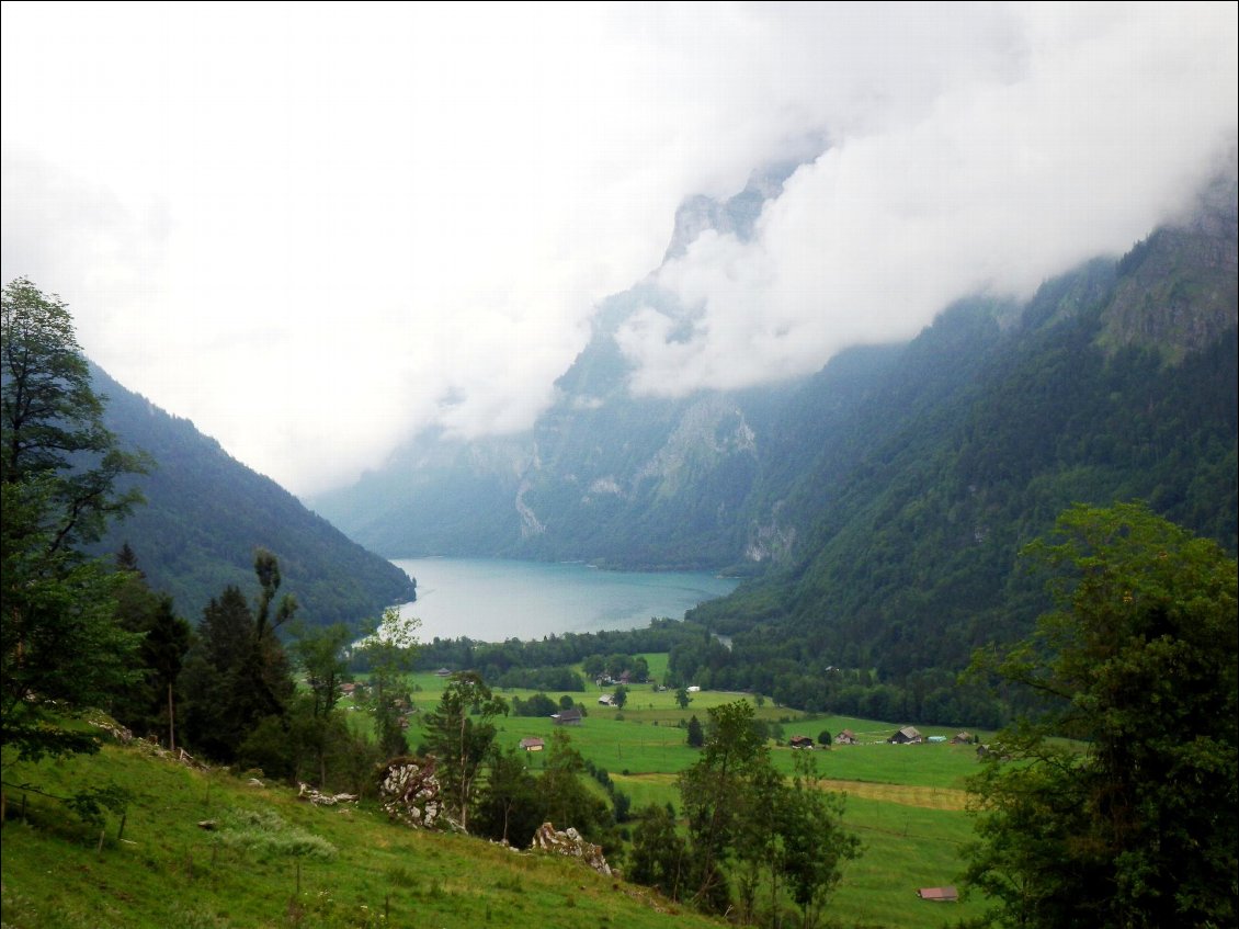 Lac Klöntal