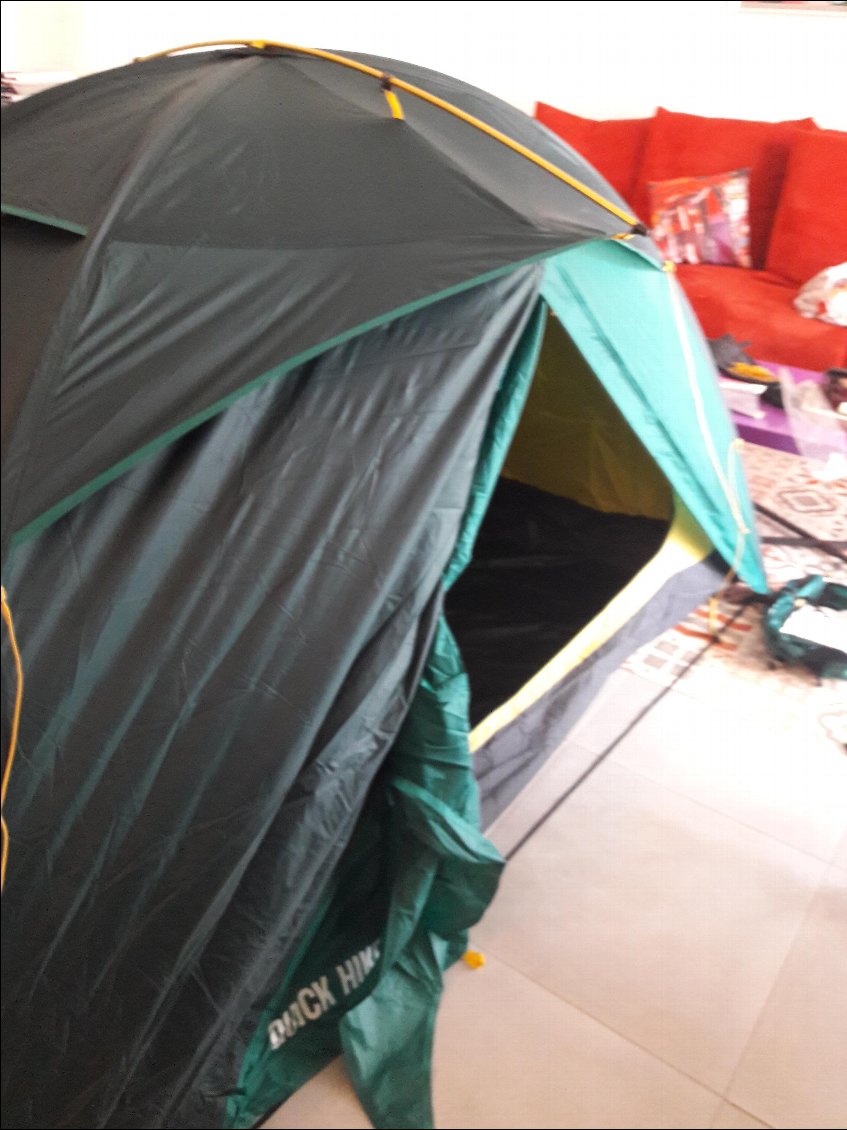 Essai de montage de ma tente