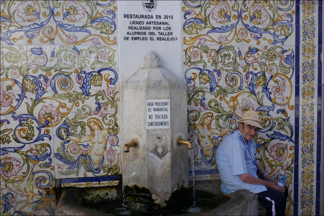 Belle fontaine à El Real de la Jara