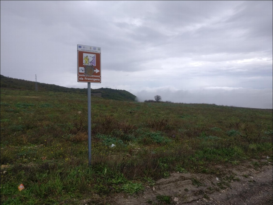 Première signalisation de la Via Francigena !