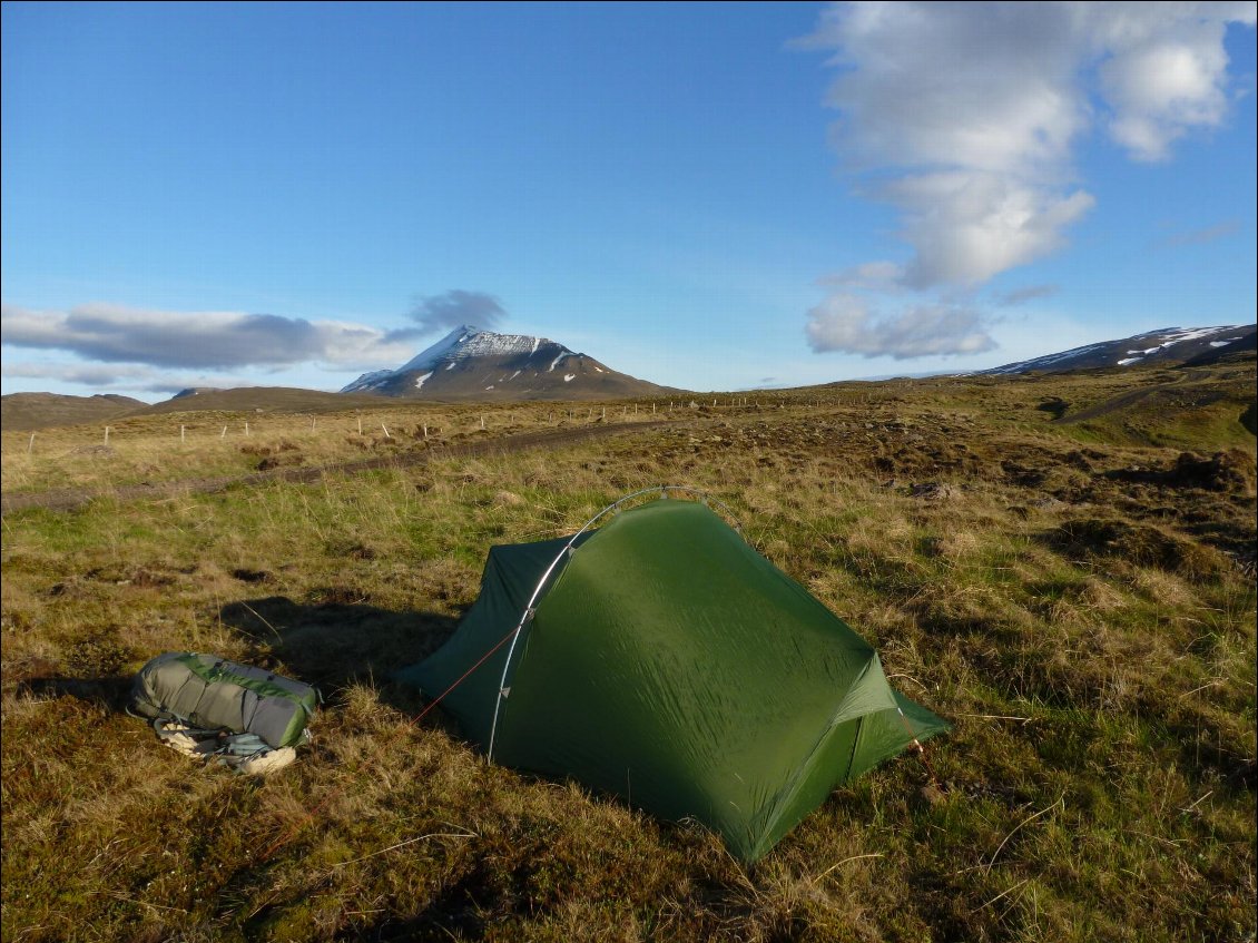 Bivouac sur les hauts plateaux d'Islande.
Photo : Chloé Gautrais