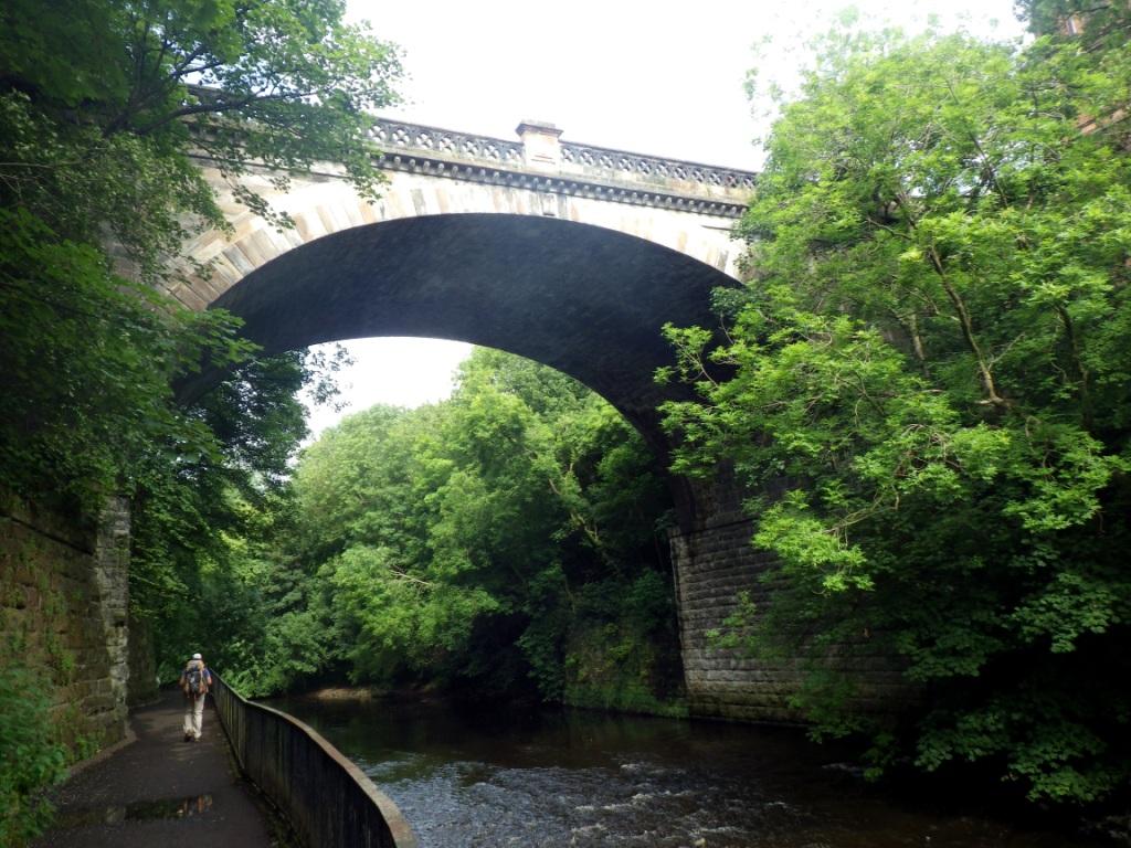 Départ de Glasgow, Kelvin River