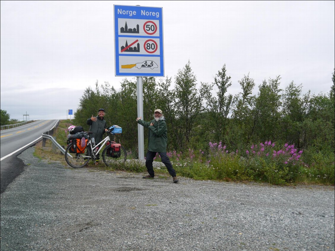 Après l'été Finlandais, on remet les cirés juste avant la frontière.