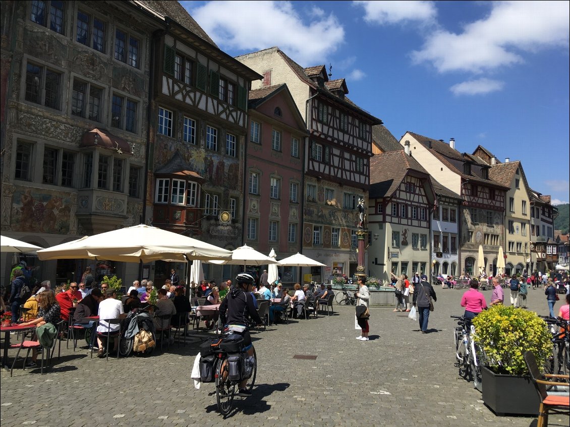 La rue principale, très touristique