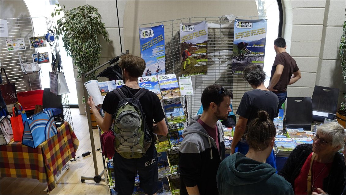 Stand Carnets d'Aventures au festival Vélosons en mars 2019