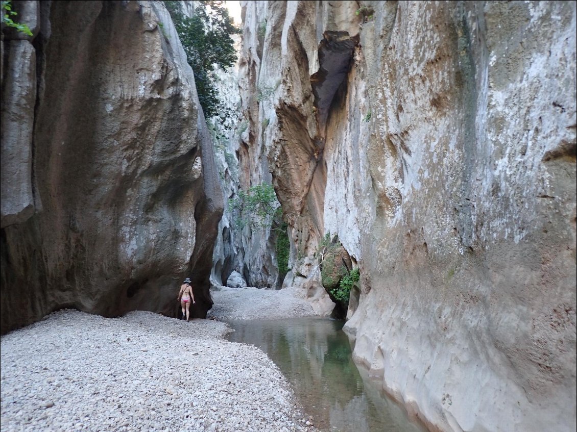 Le canyon se referme, c'est impressionnant !