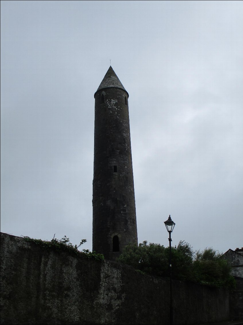 Tour ronde de Killala du XII ème siècle. Les moines pouvaient s'y réfugier en cas d'attaque viking.