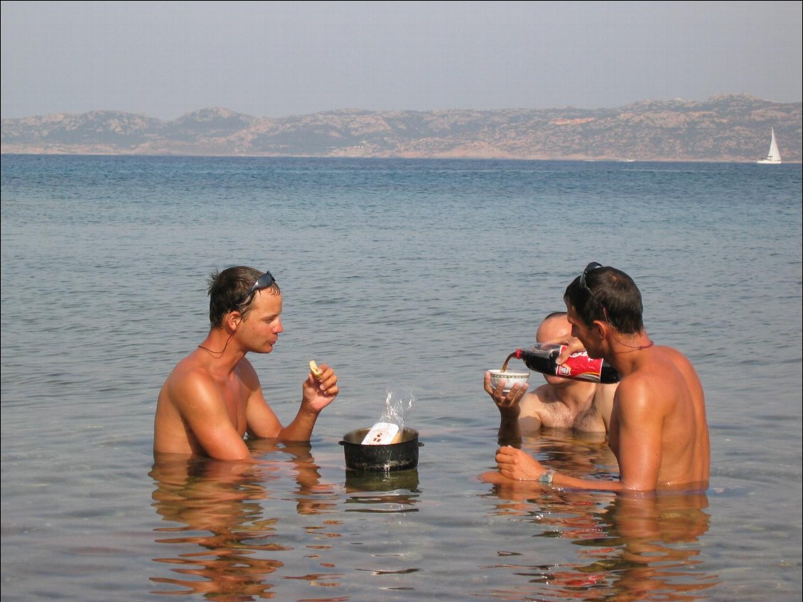 Arrivée en Sardaigne, on fête ça !