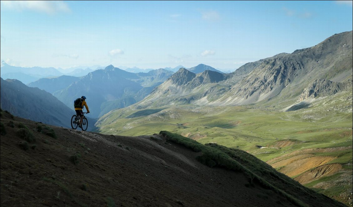 Le descente depuis le col du Vallon est somptueuse.