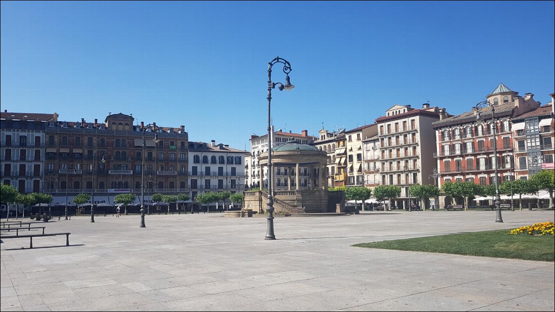 Place des castillans a Pampelune