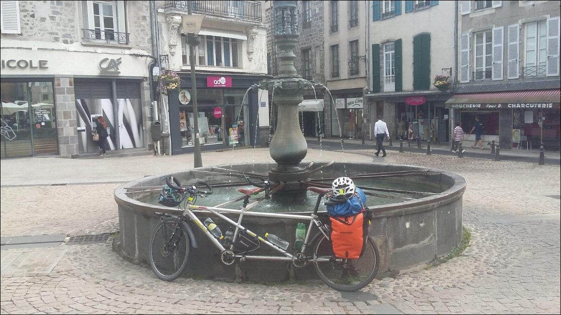 Ding dong à Aurillac