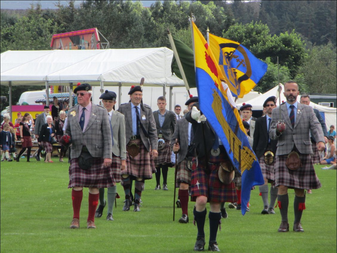 Le clan MacPherson.