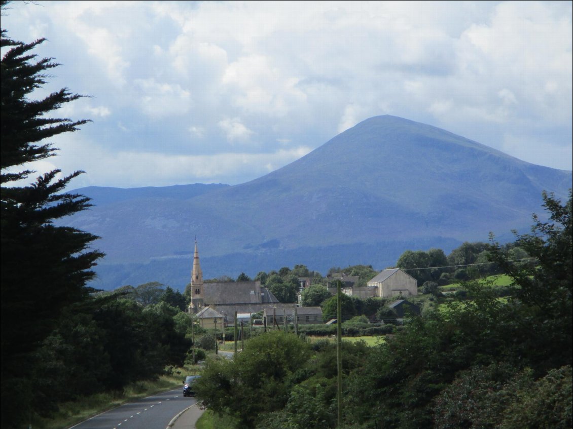 Je poursuis ma route vers Newcastle et les montagnes Mourne.