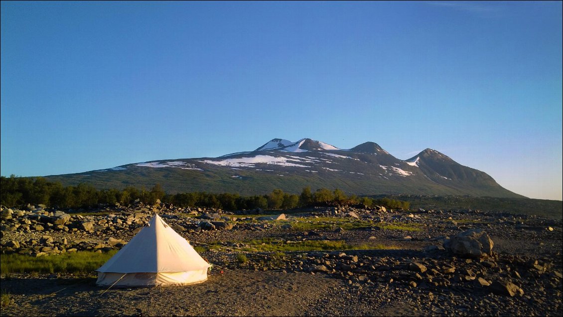 Bivouac en Laponie suédoise
Photo : Supervagabonds