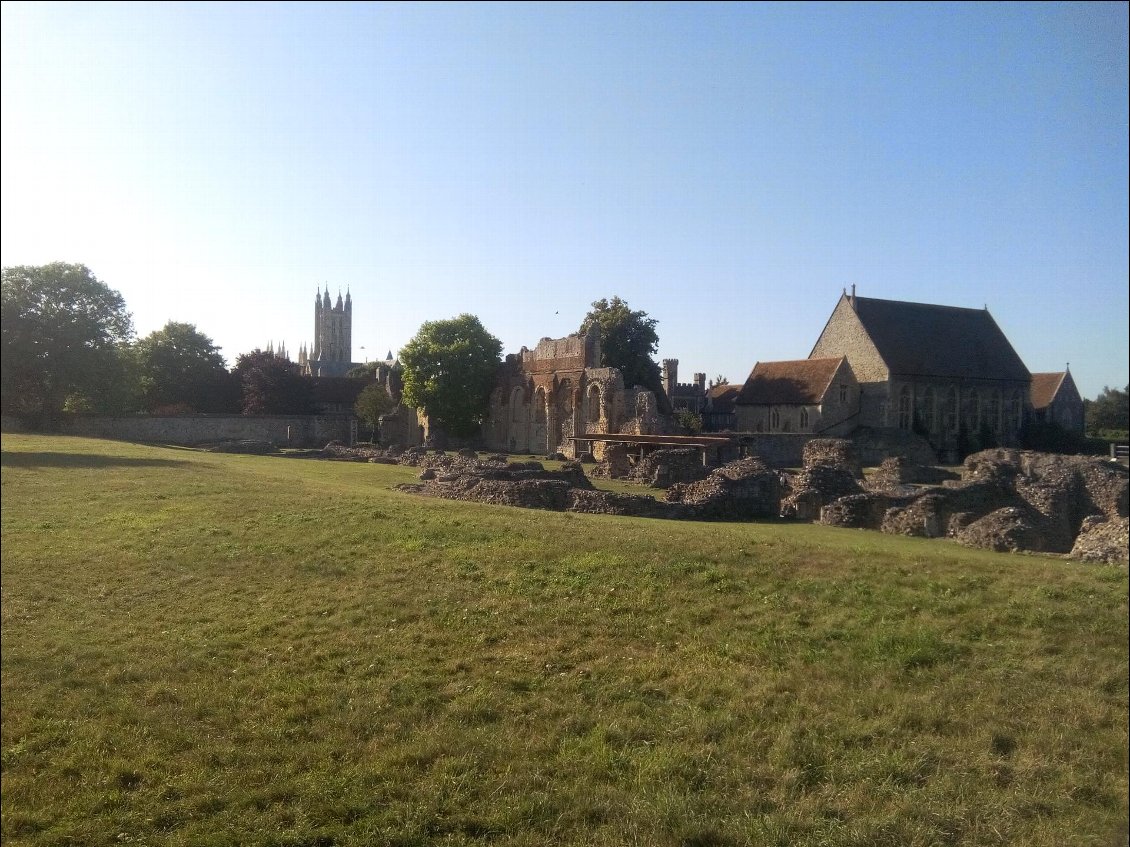 À Canterbury vue de St Augustin Abbaye