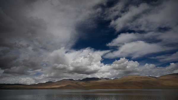 L'infini du vent et des nuages qui passent