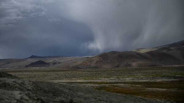 Le ciel jouerait-il avec la terre ?