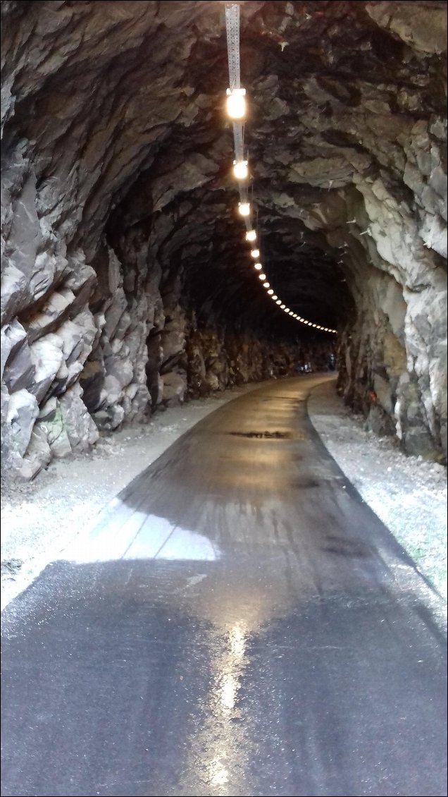 tunnel autorisé pour les cyclistes
