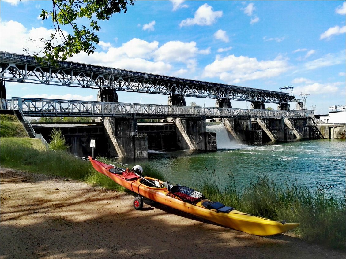 Barrage, centrale de Kembs (F)