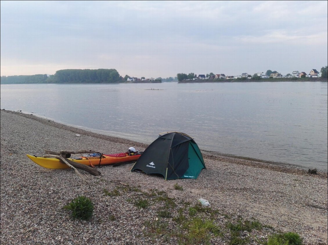 Bivouac à Biebesheim am Rhein (DE)