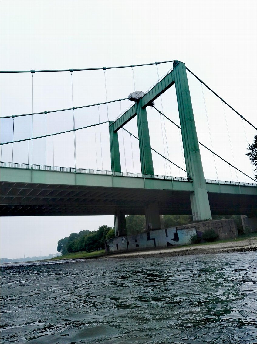 Cologne (DE). Pont de Rodenkirchen