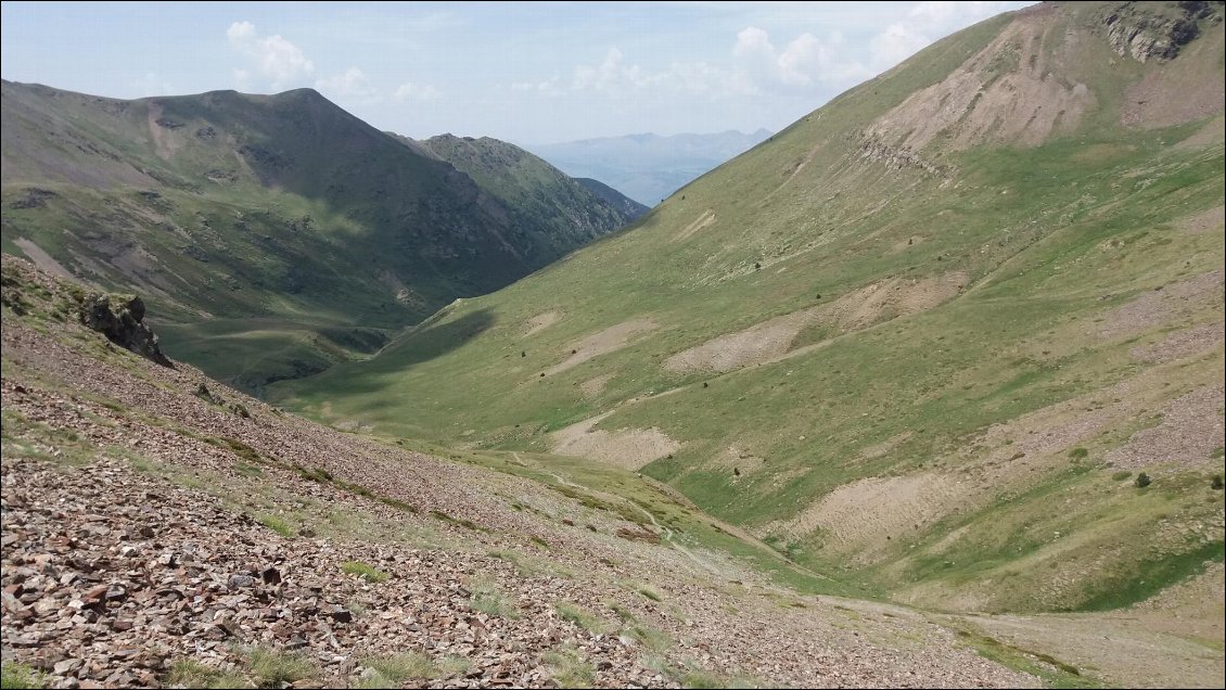 J9. Longue descente en pente douce dans la vallée d’Eyne.