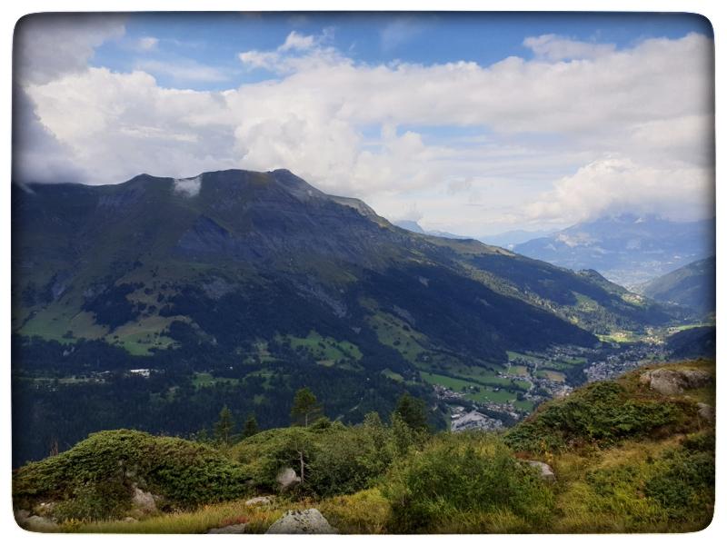 Mont Joly et Les Contamines depuis le refuge