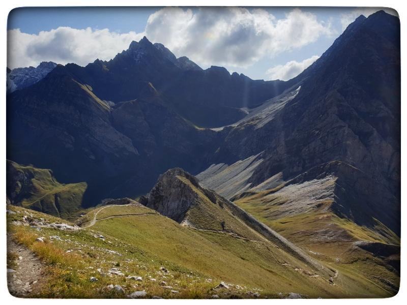 Descente vers le Col Sapin depuis le Tête de la Tronche